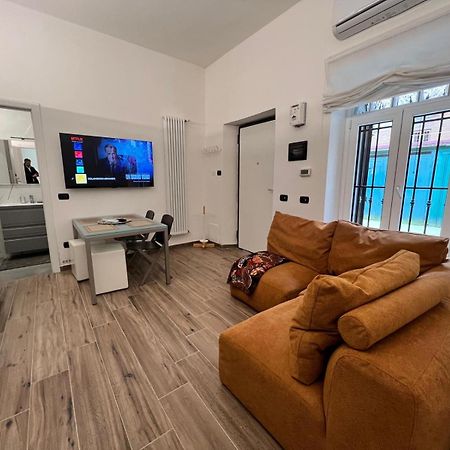 Appartamento Domusmi Delfico 2 Milano Esterno foto