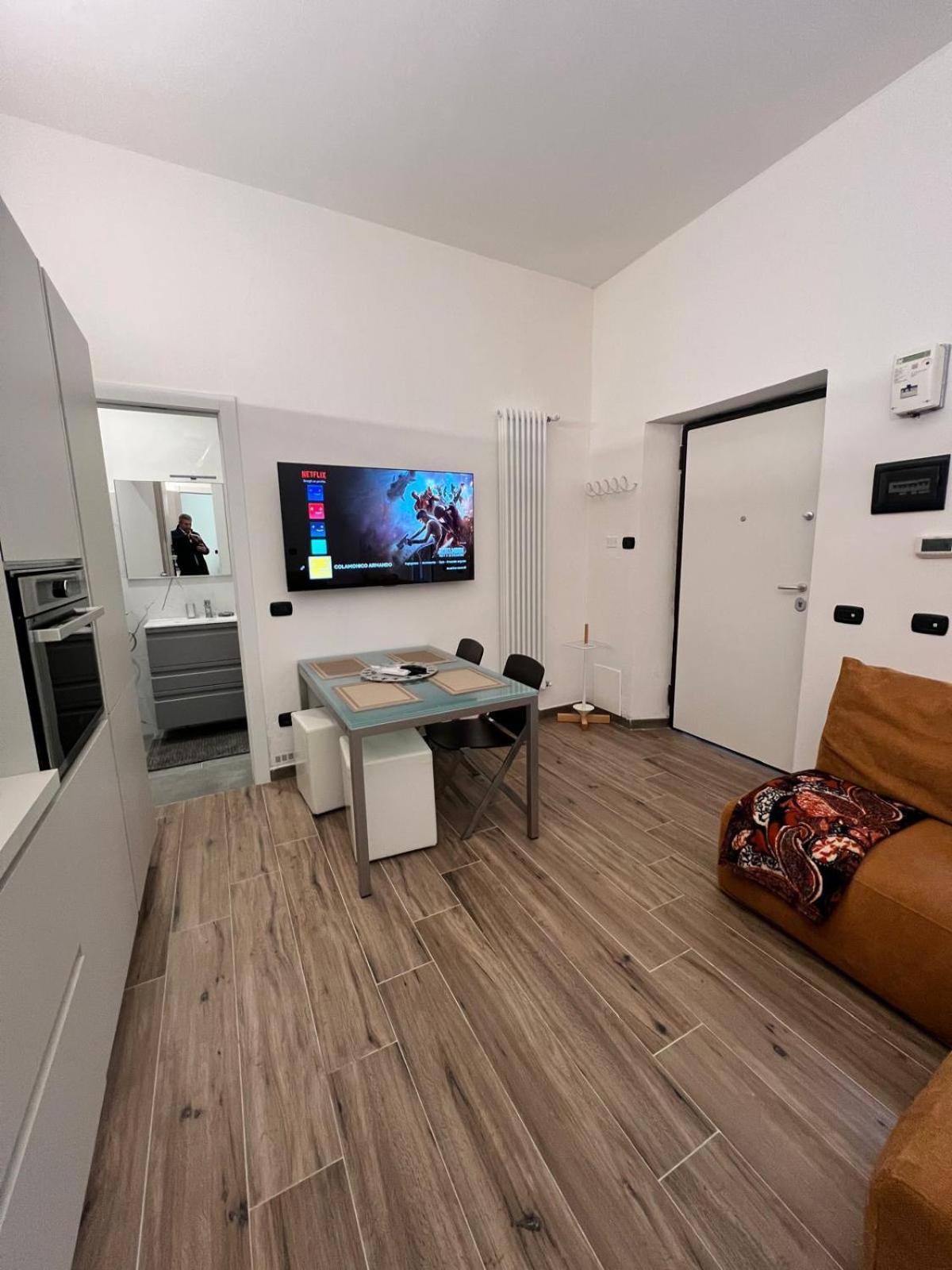 Appartamento Domusmi Delfico 2 Milano Esterno foto